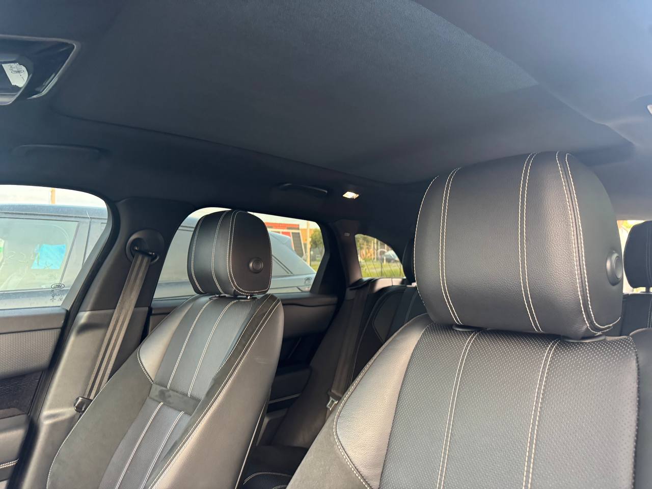LAND ROVER RANGE ROVER VELAR S