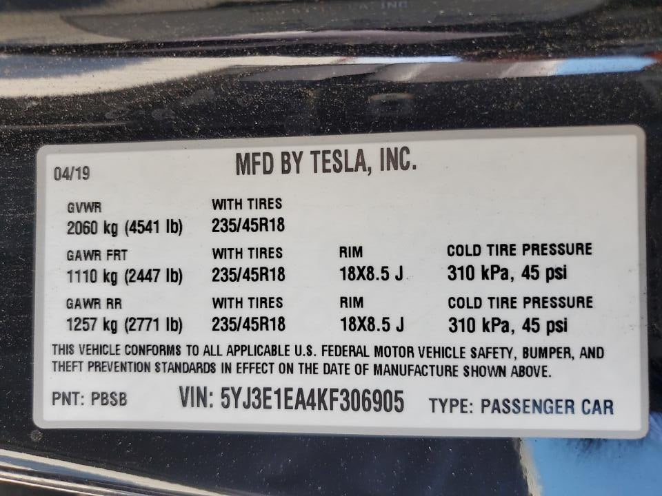 TESLA MODEL 3 SR RWD
