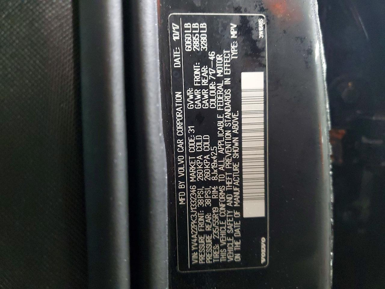 2018 VOLVO XC90 T6 MOMENTUM