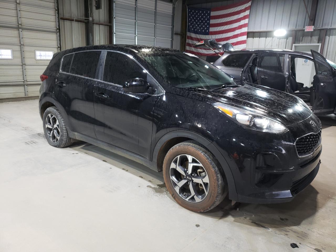 KIA SPORTAGE LX