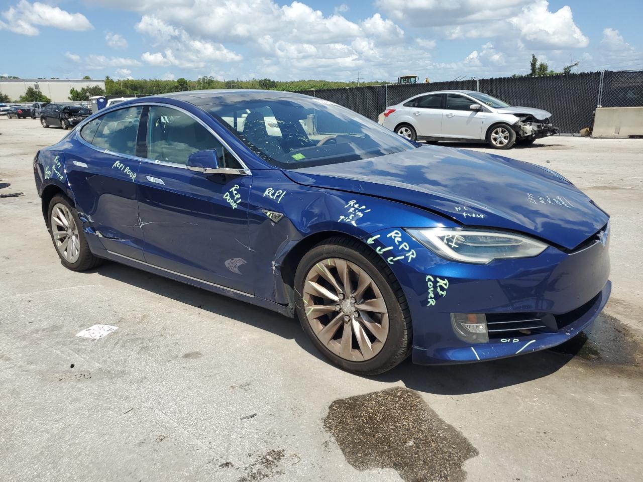 TESLA MODEL S 90D