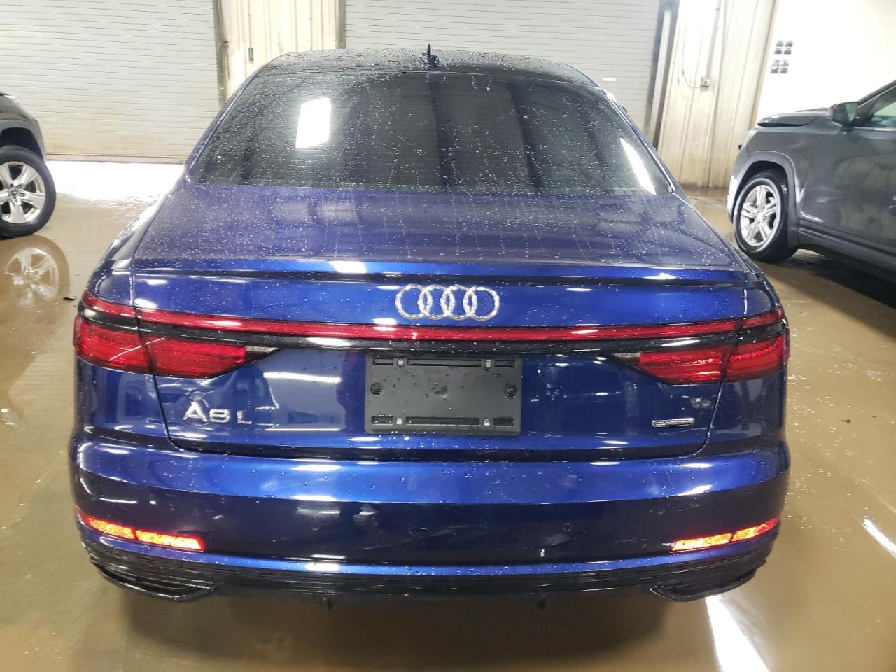 AUDI A8 Long S-LINE