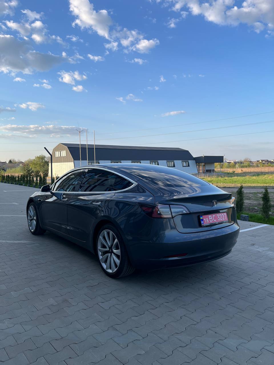 TESLA MODEL 3 Standart Range PLUS