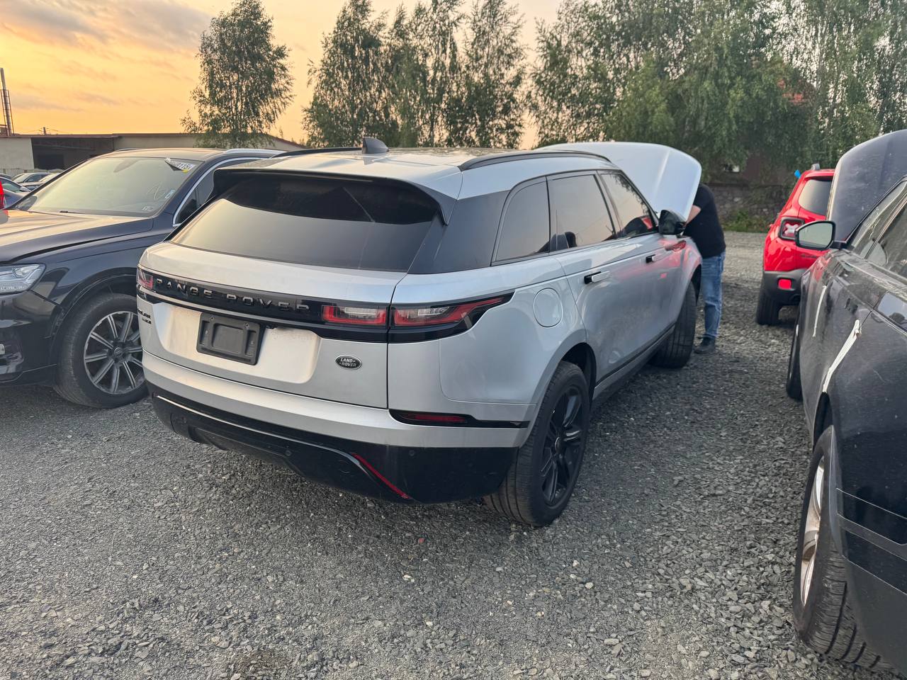 LAND ROVER RANGE ROVER VELAR S