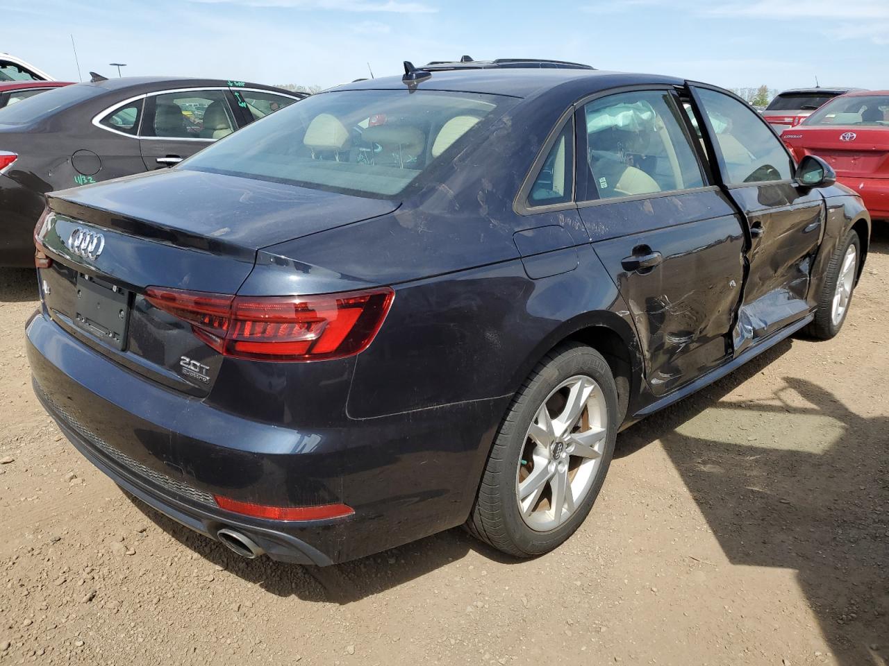 AUDI A4 PREMIUM