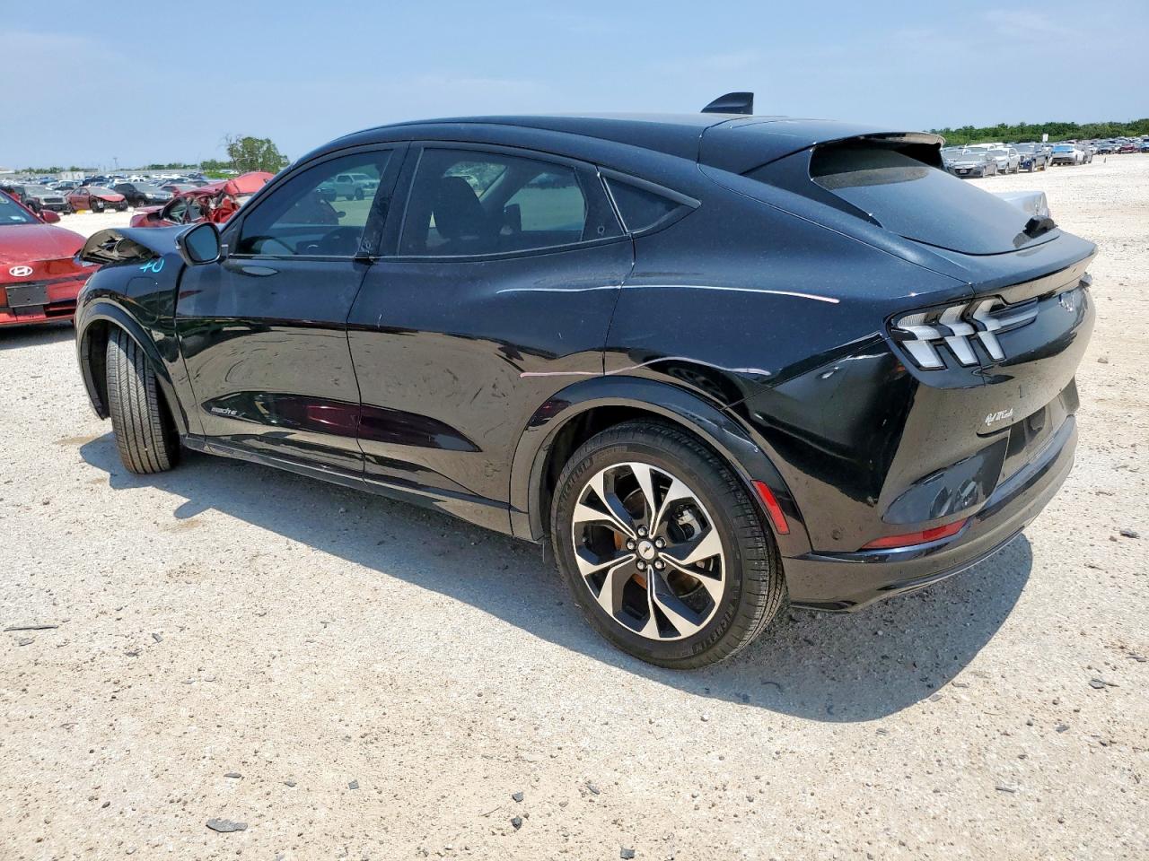 FORD MUSTANG MACH-E PREMIUM SR RWD