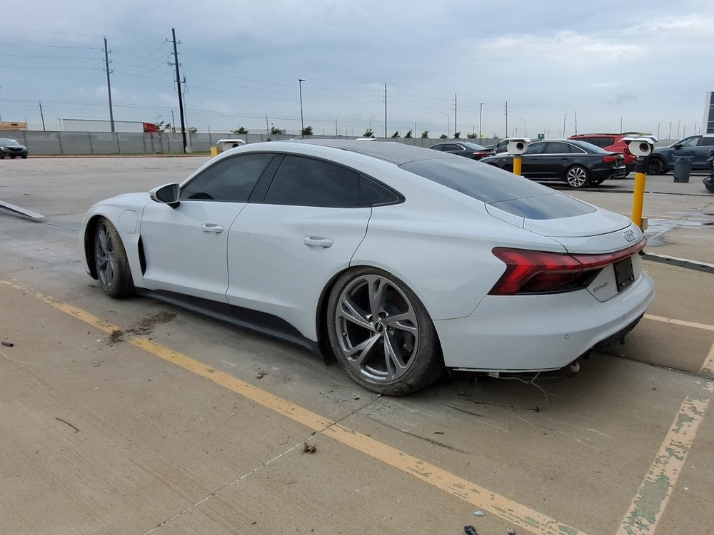 AUDI E-TRON GT PREMIUM PLUS