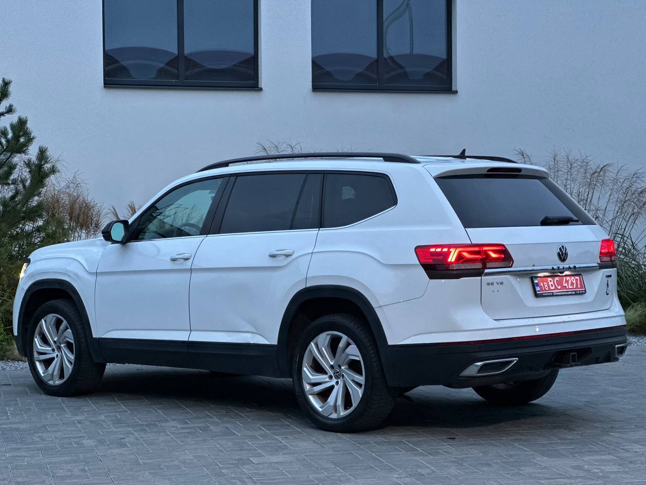 VOLKSWAGEN ATLAS SE