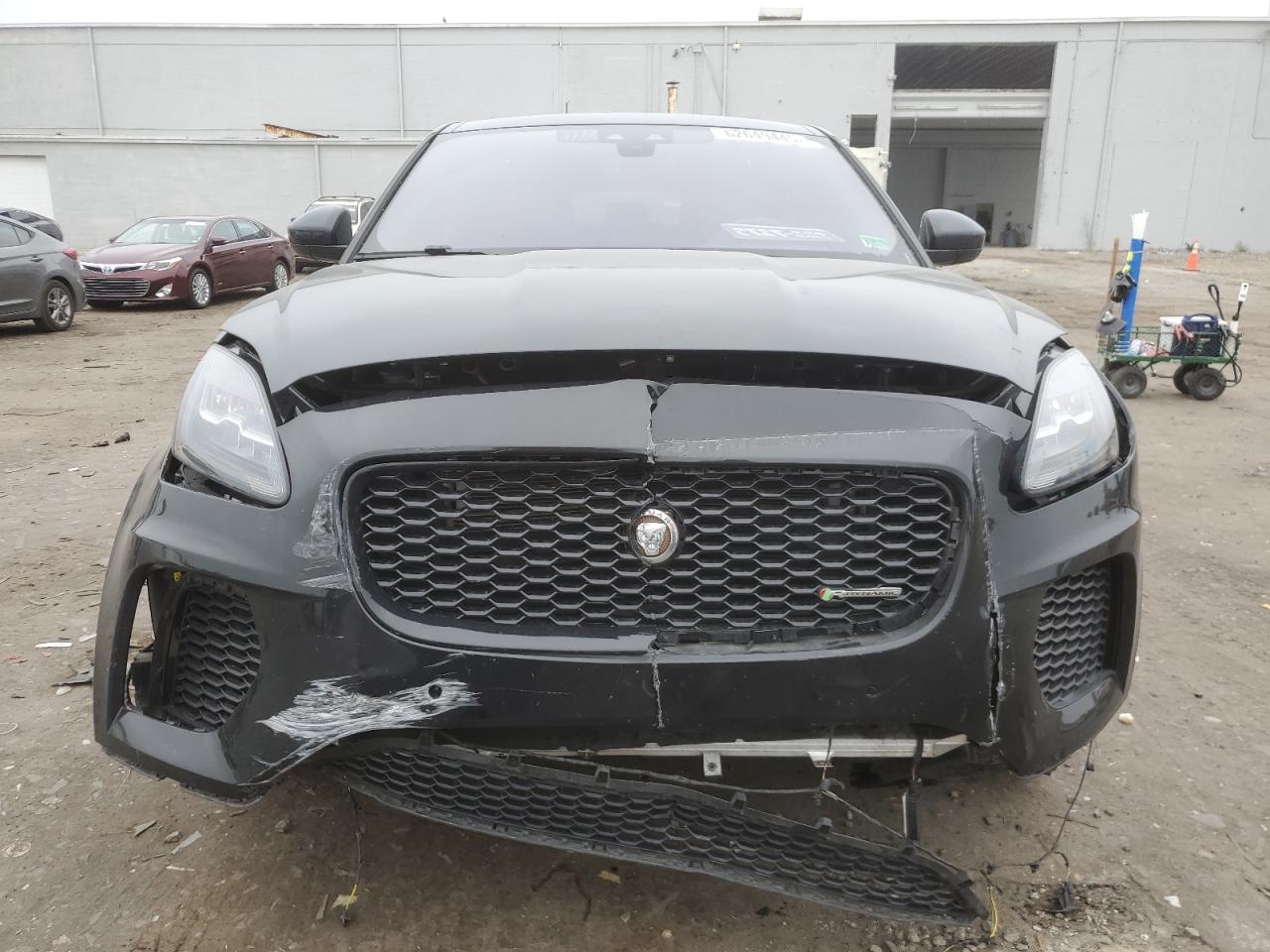 JAGUAR E-PACE R-DYNAMIC SE P-300