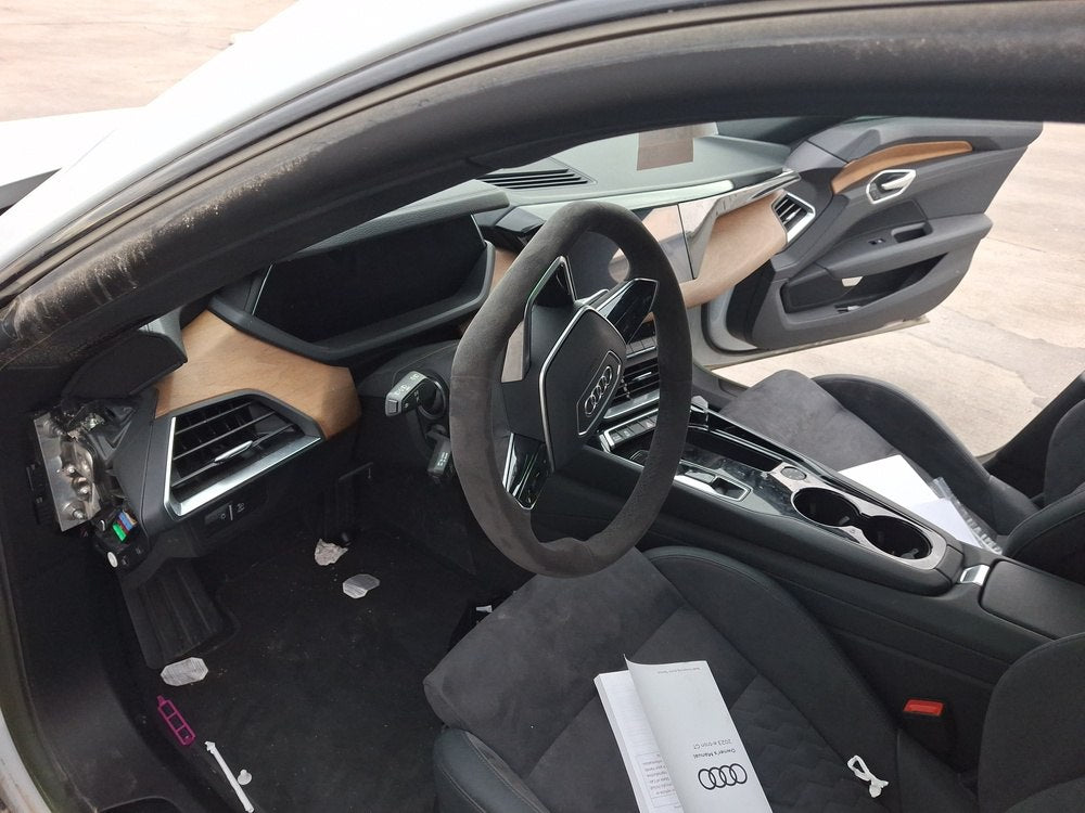AUDI E-TRON GT PREMIUM PLUS
