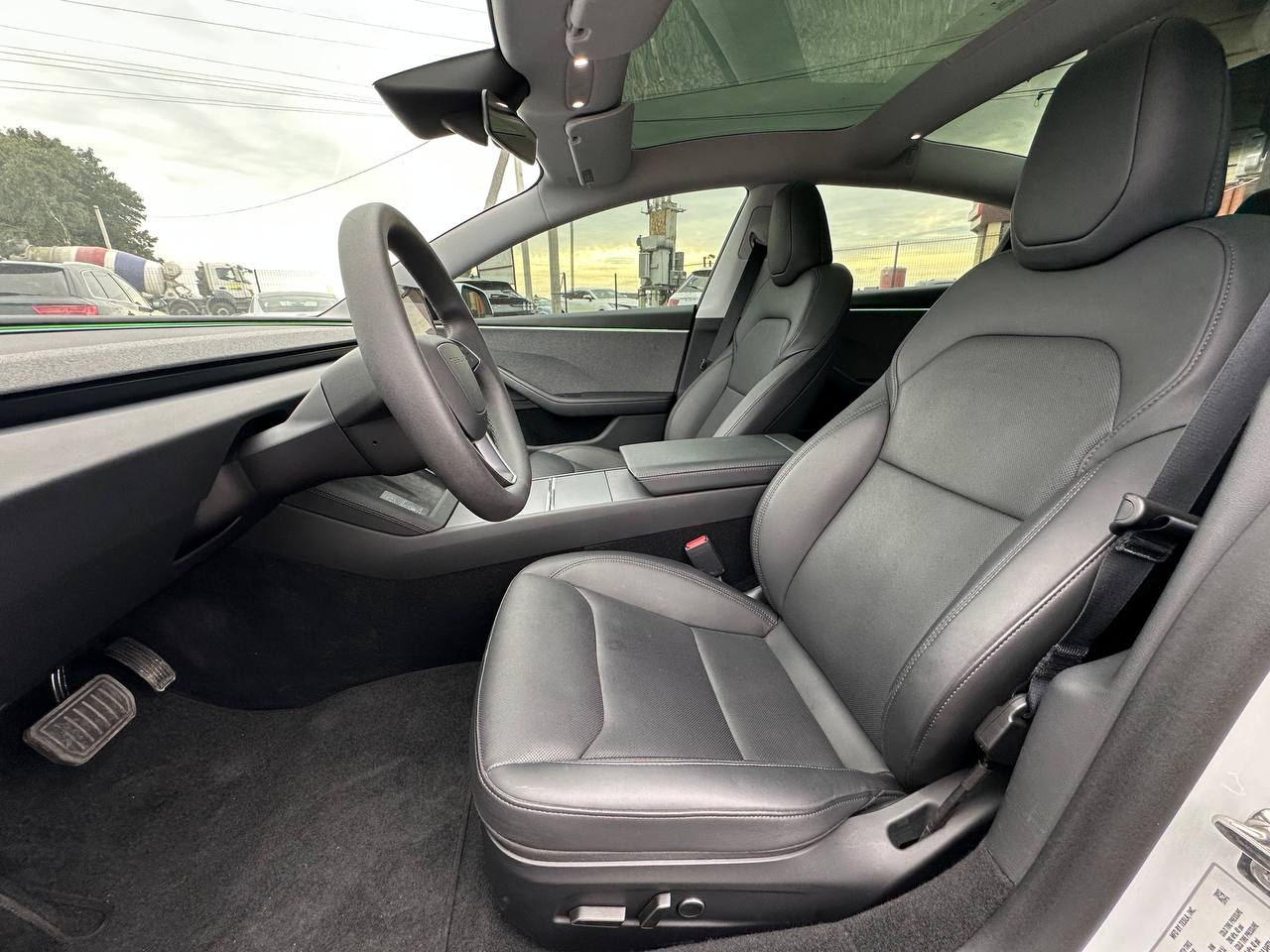 MODEL 3 RWD