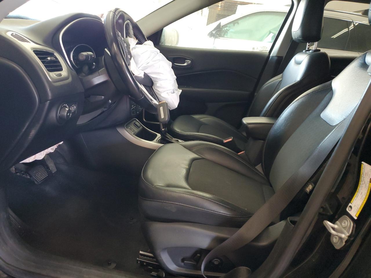 JEEP COMPASS LATITUDE