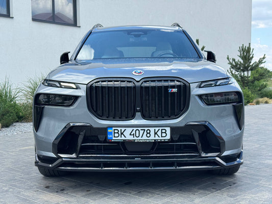 2023 BMW X7 M60i