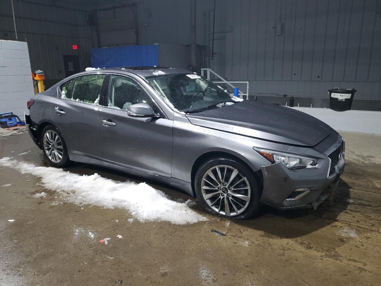 INFINITI Q50 PURE