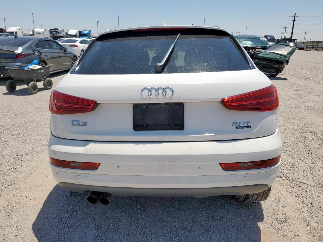 AUDI Q3 PREMIUM PLUS