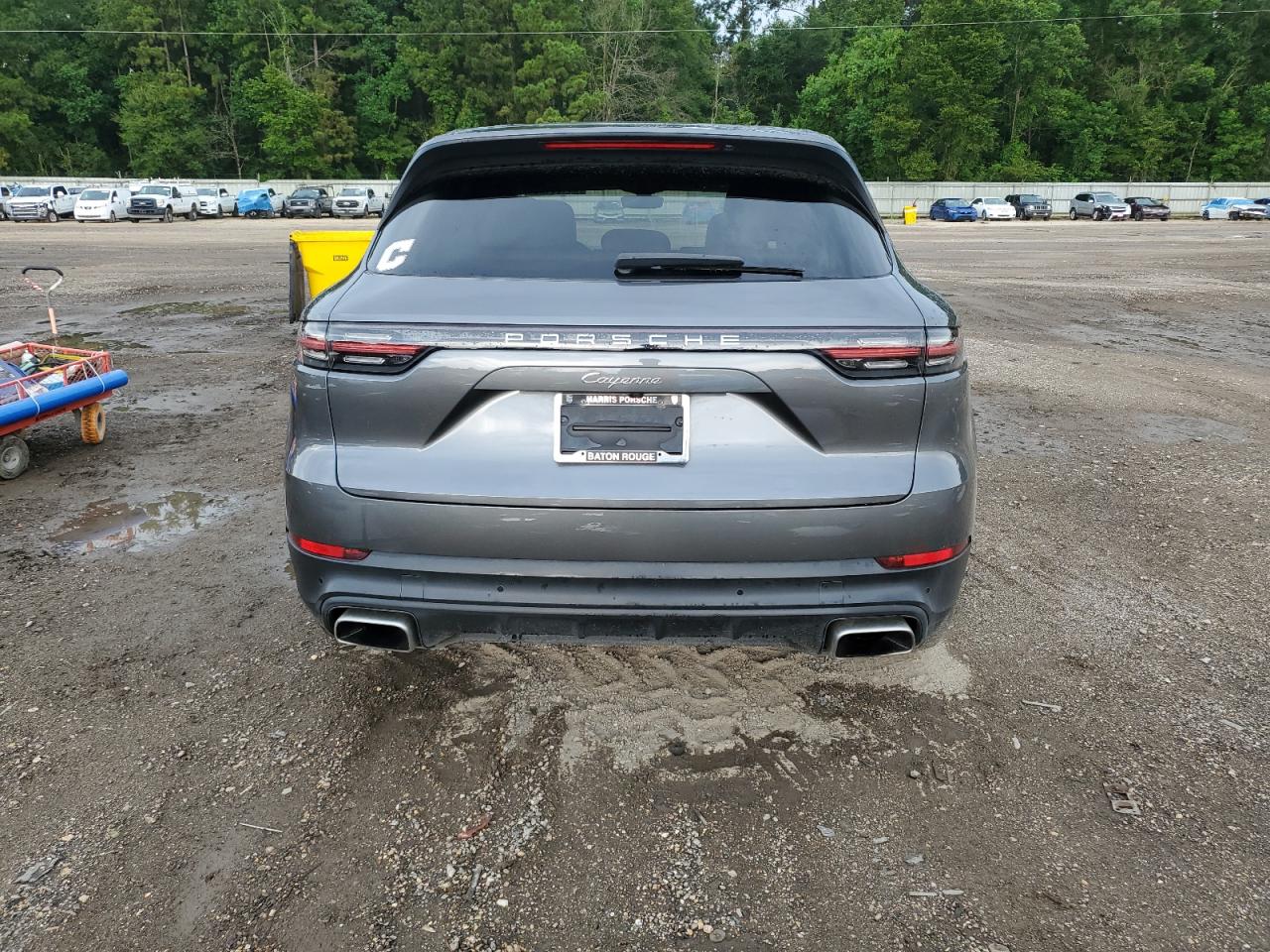 PORSCHE CAYENNE