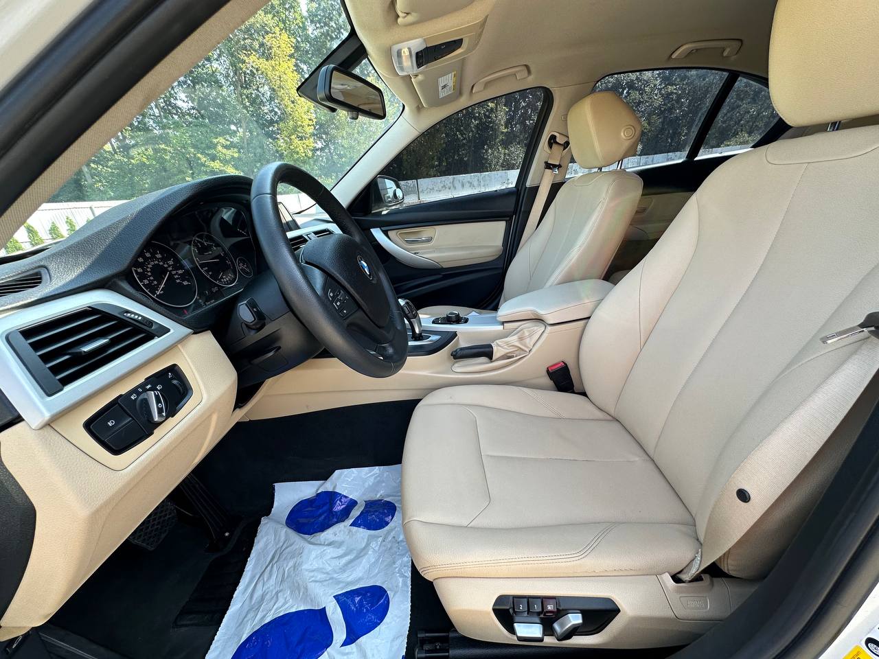 BMW 320 LCI
