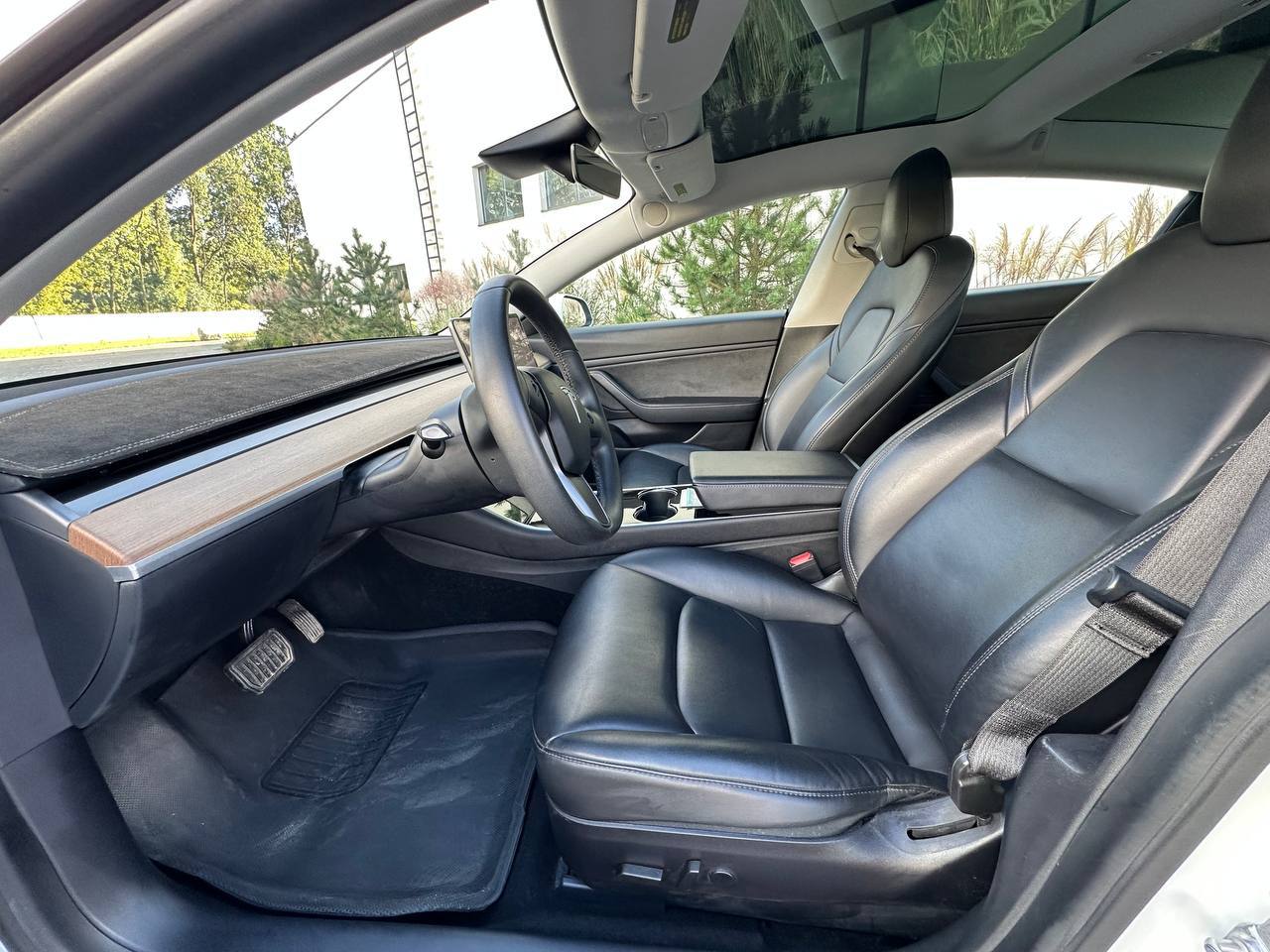 TESLA MODEL 3 LR DM