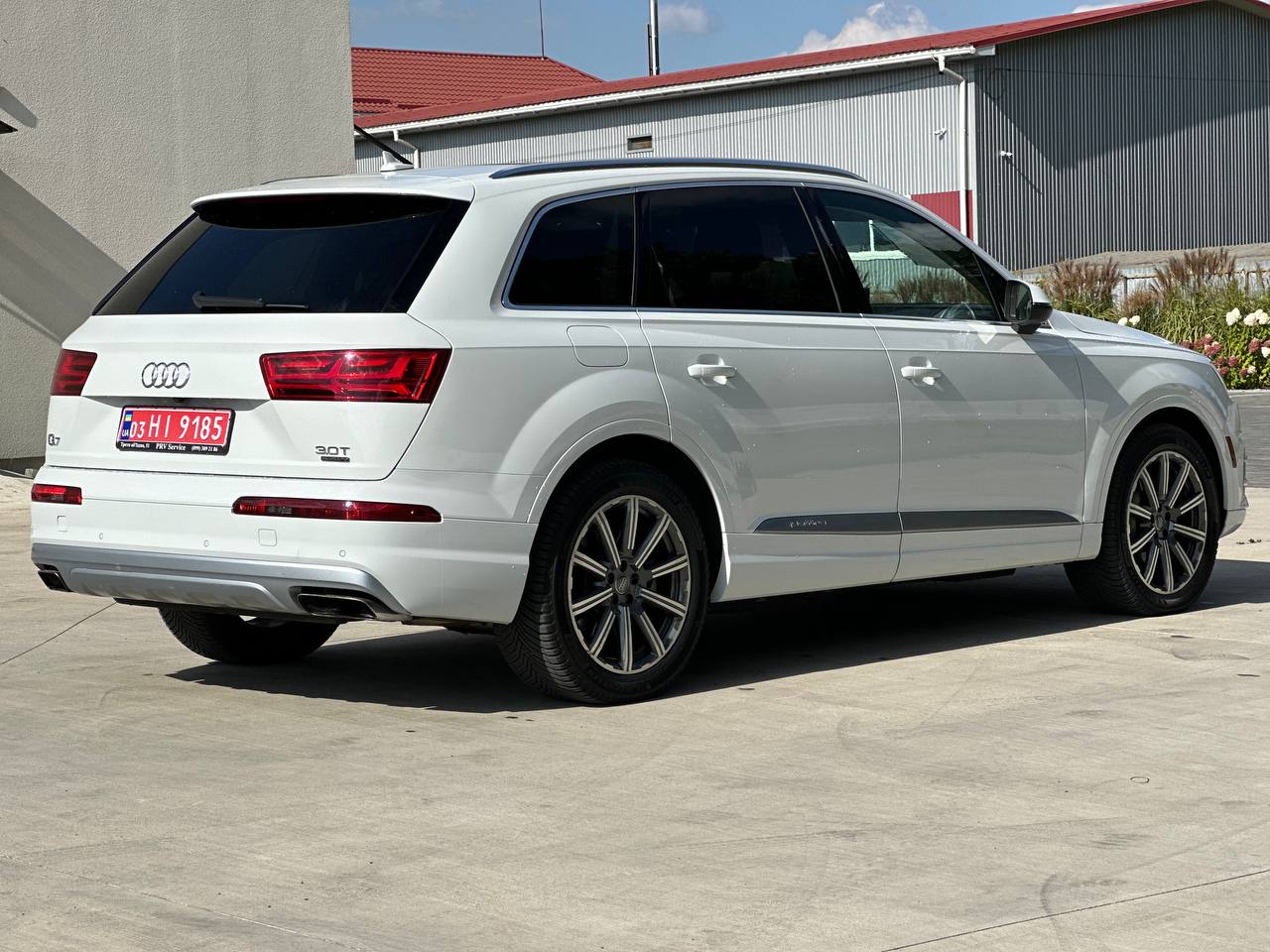AUDI Q7