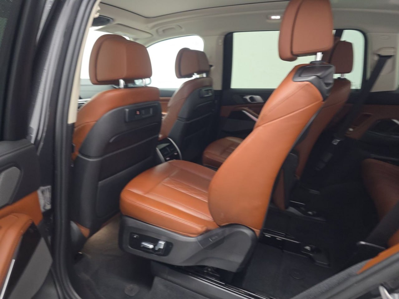 2020 BMW X7 40i