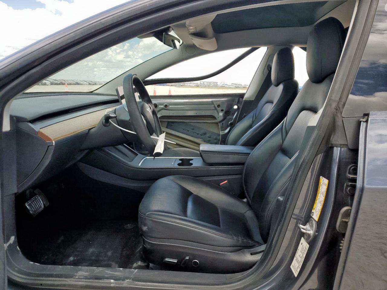TESLA MODEL 3 LR AWD