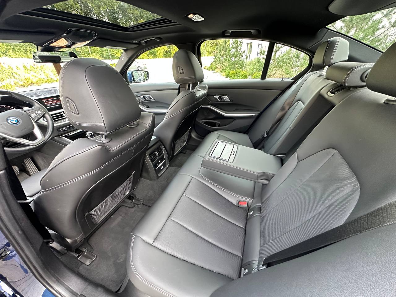 BMW 330E Plug-in hybrid Xi