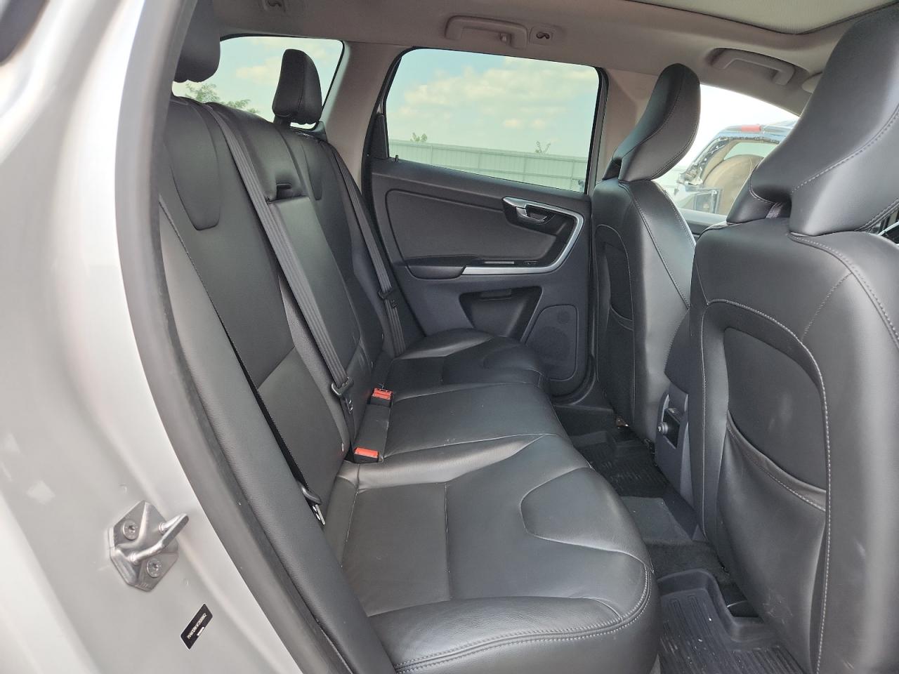 VOLVO XC60 T5 PREMIER