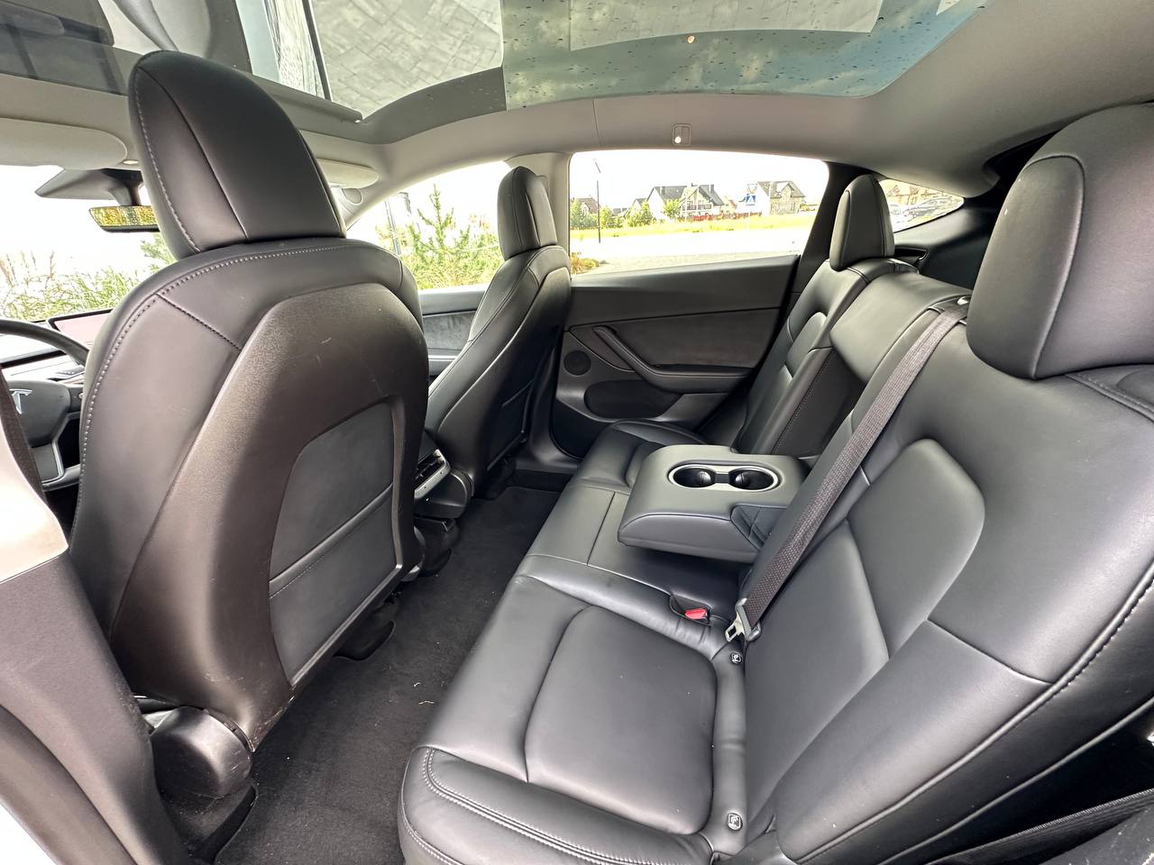 TESLA MODEL Y LR AWD