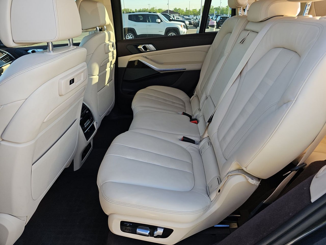2019 BMW X7 40i