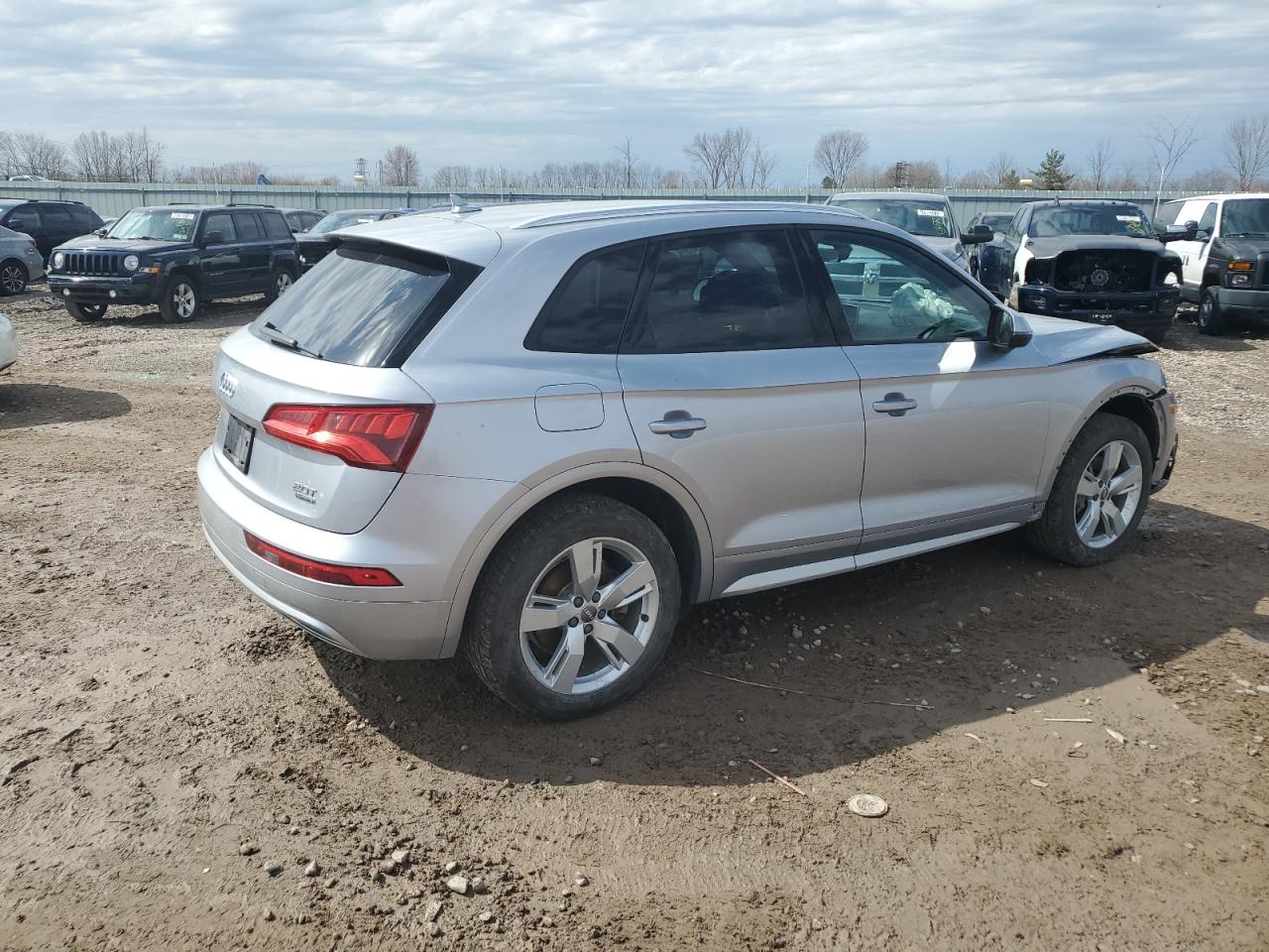 AUDI Q5 PREMIUM