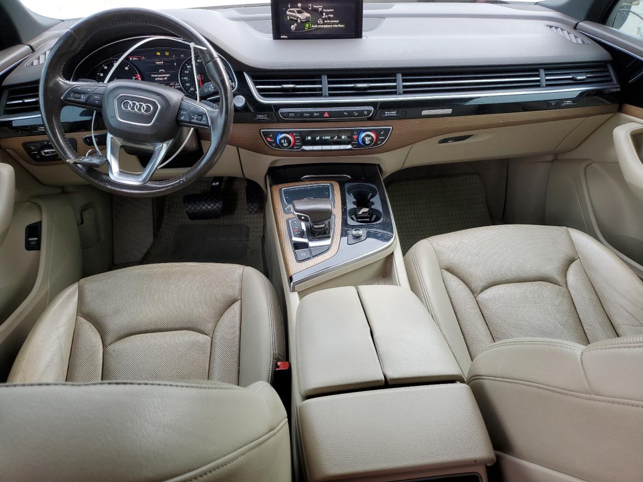 AUDI Q7 PREMIUM PLUS