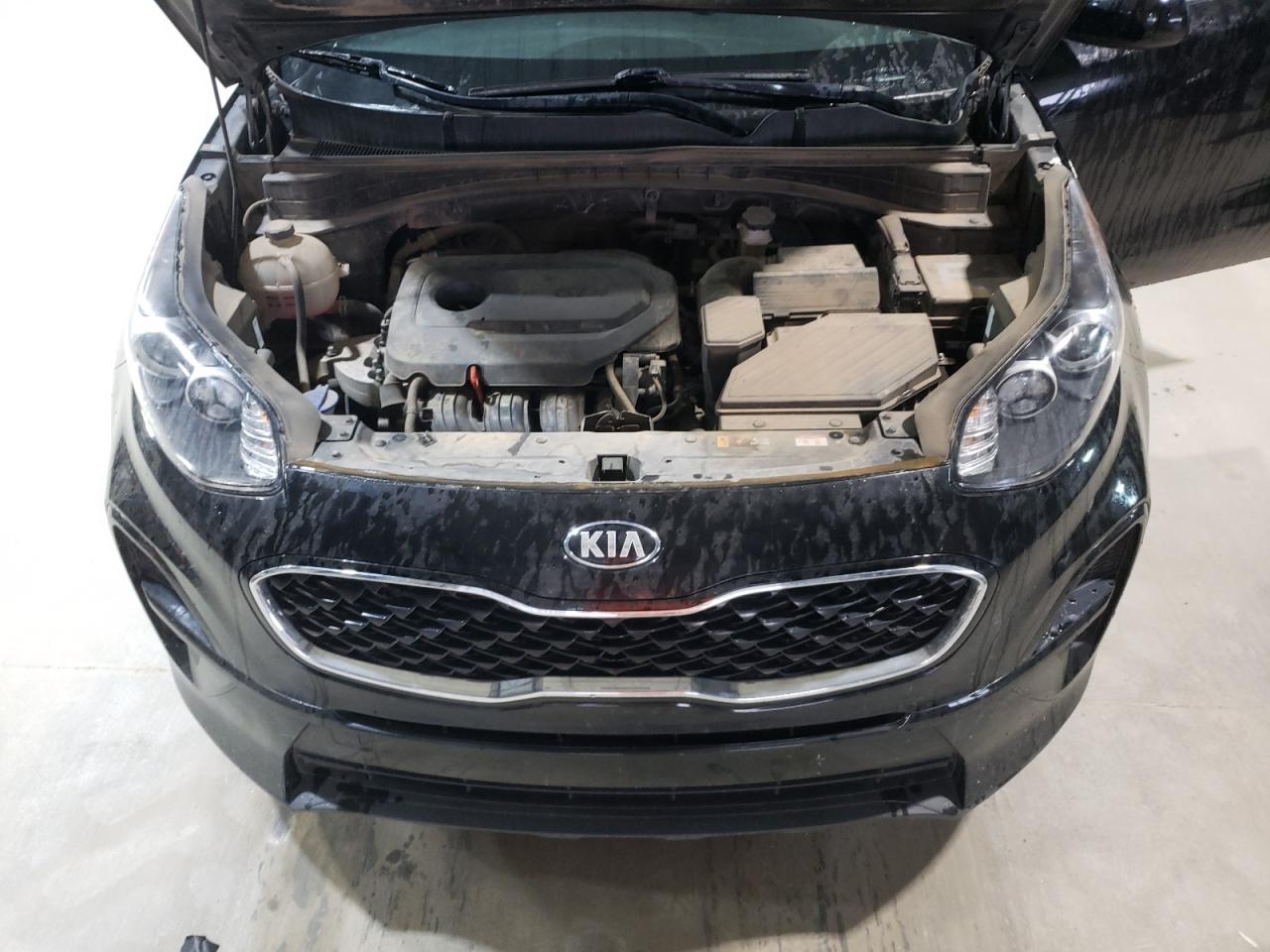 KIA SPORTAGE LX