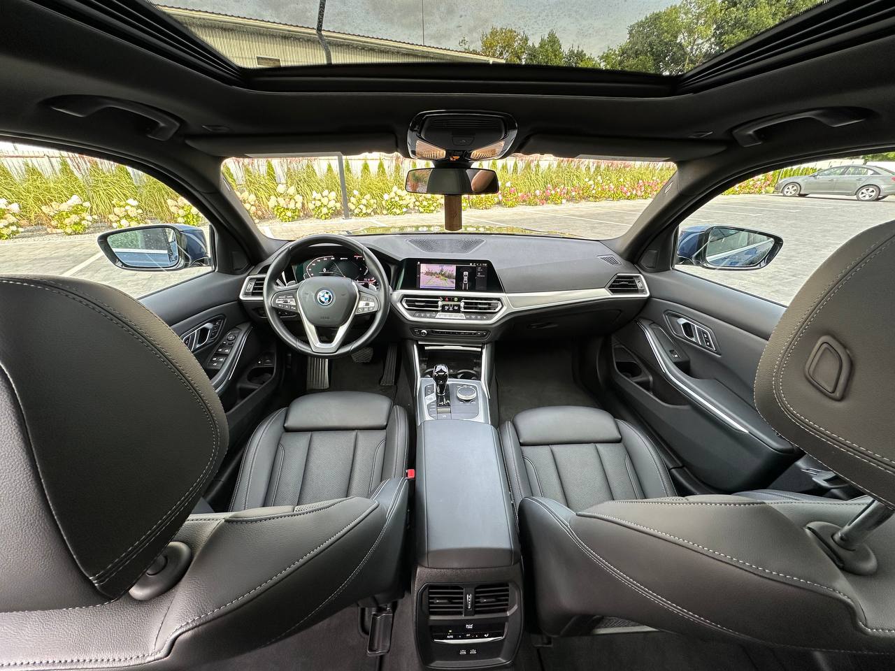 BMW 330E Plug-in hybrid Xi