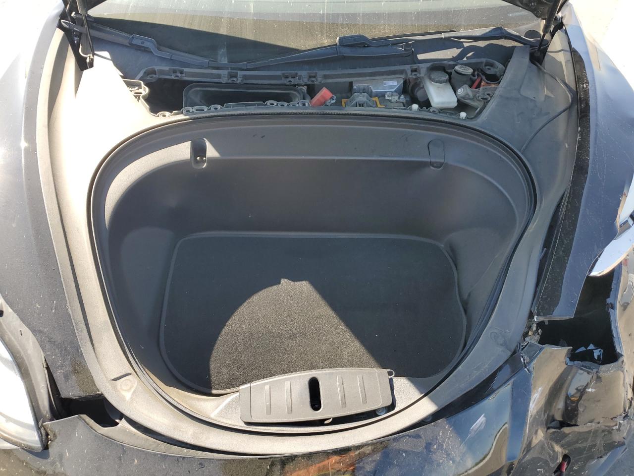 TESLA MODEL 3 DM LR