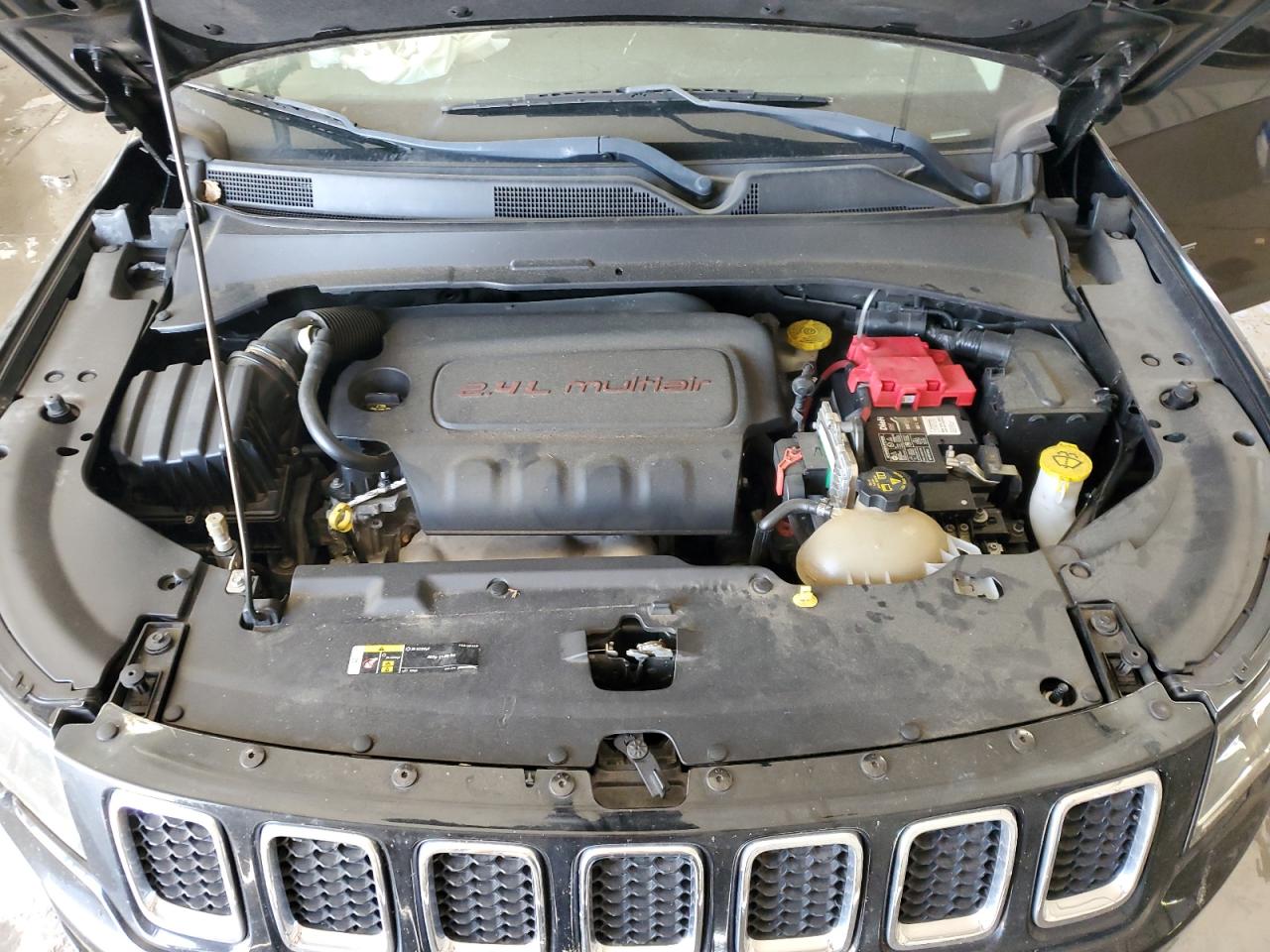 JEEP COMPASS LATITUDE