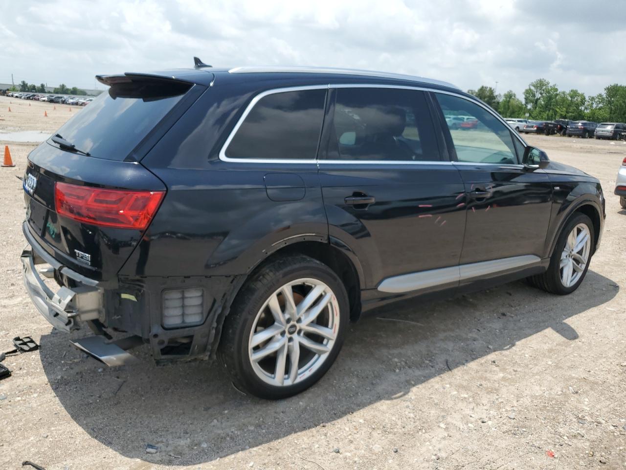 AUDI Q7 PRESTIGE S-LINE