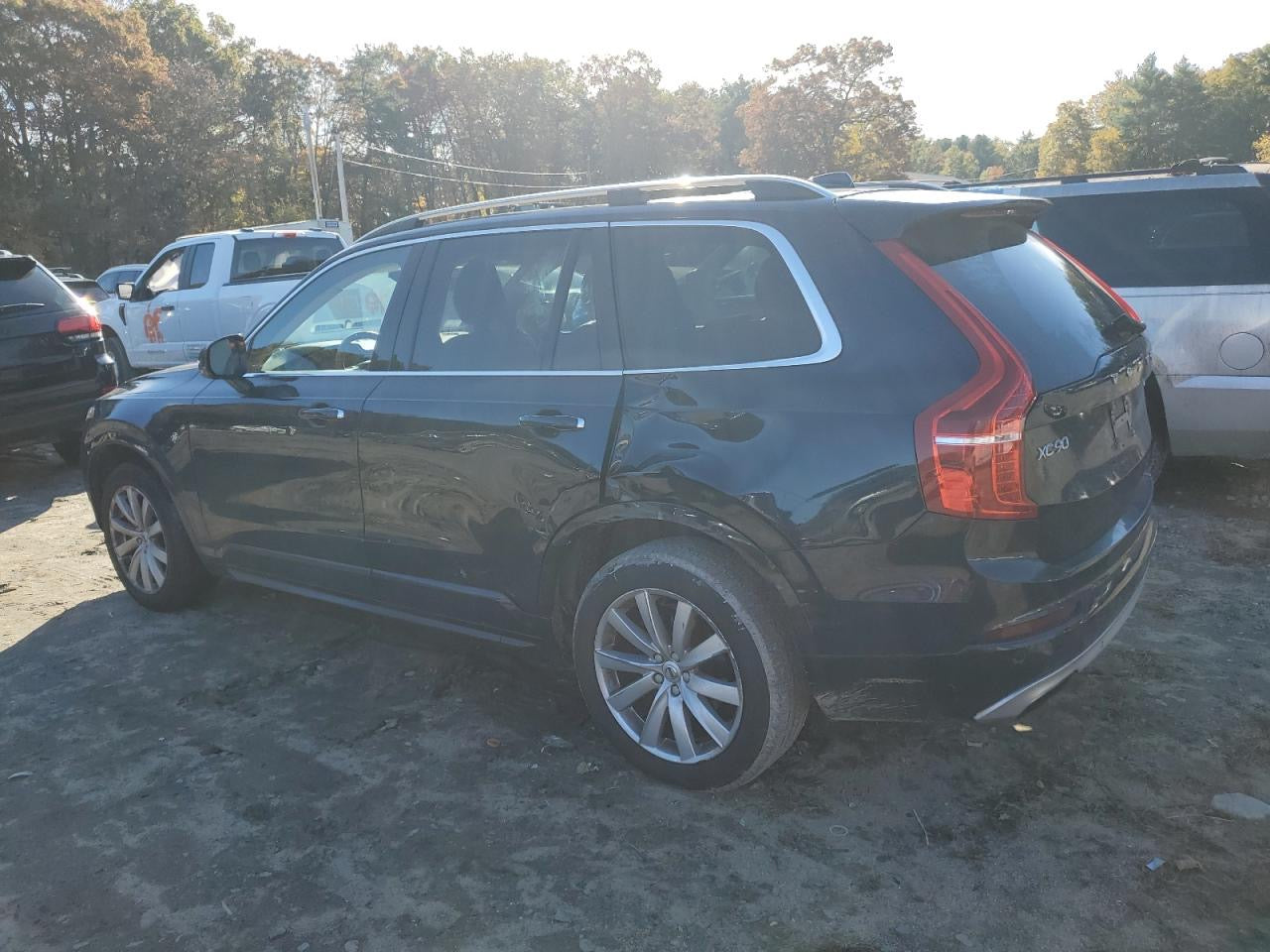 2016 VOLVO XC90 T6
