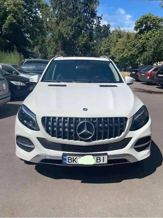 Mercedes-Benz GLE-Class