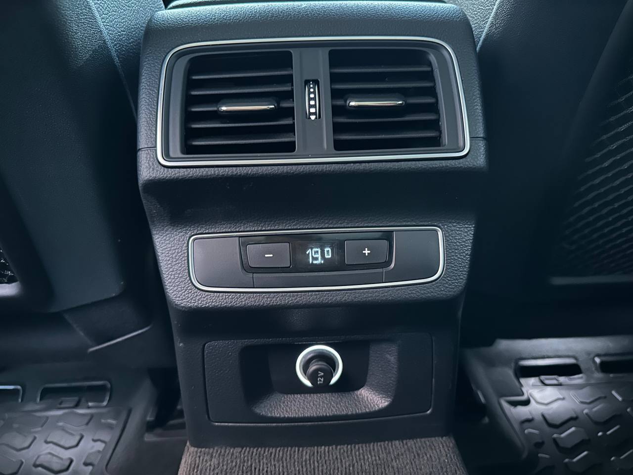 AUDI Q5 PREMIUM