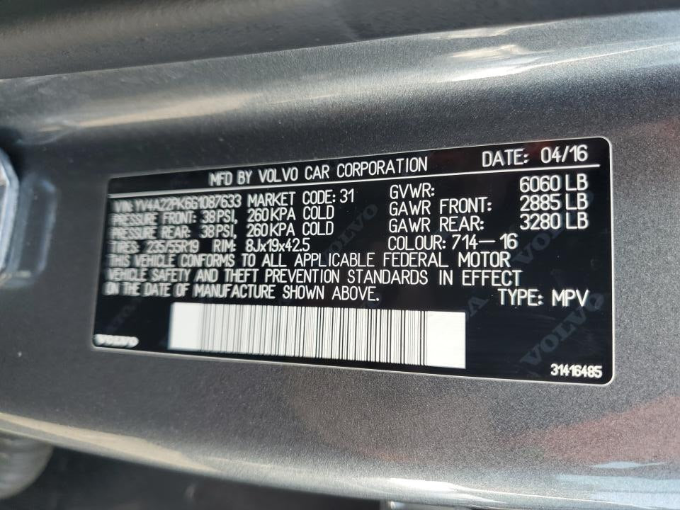 VOLVO XC90 T6 MOMENTUM