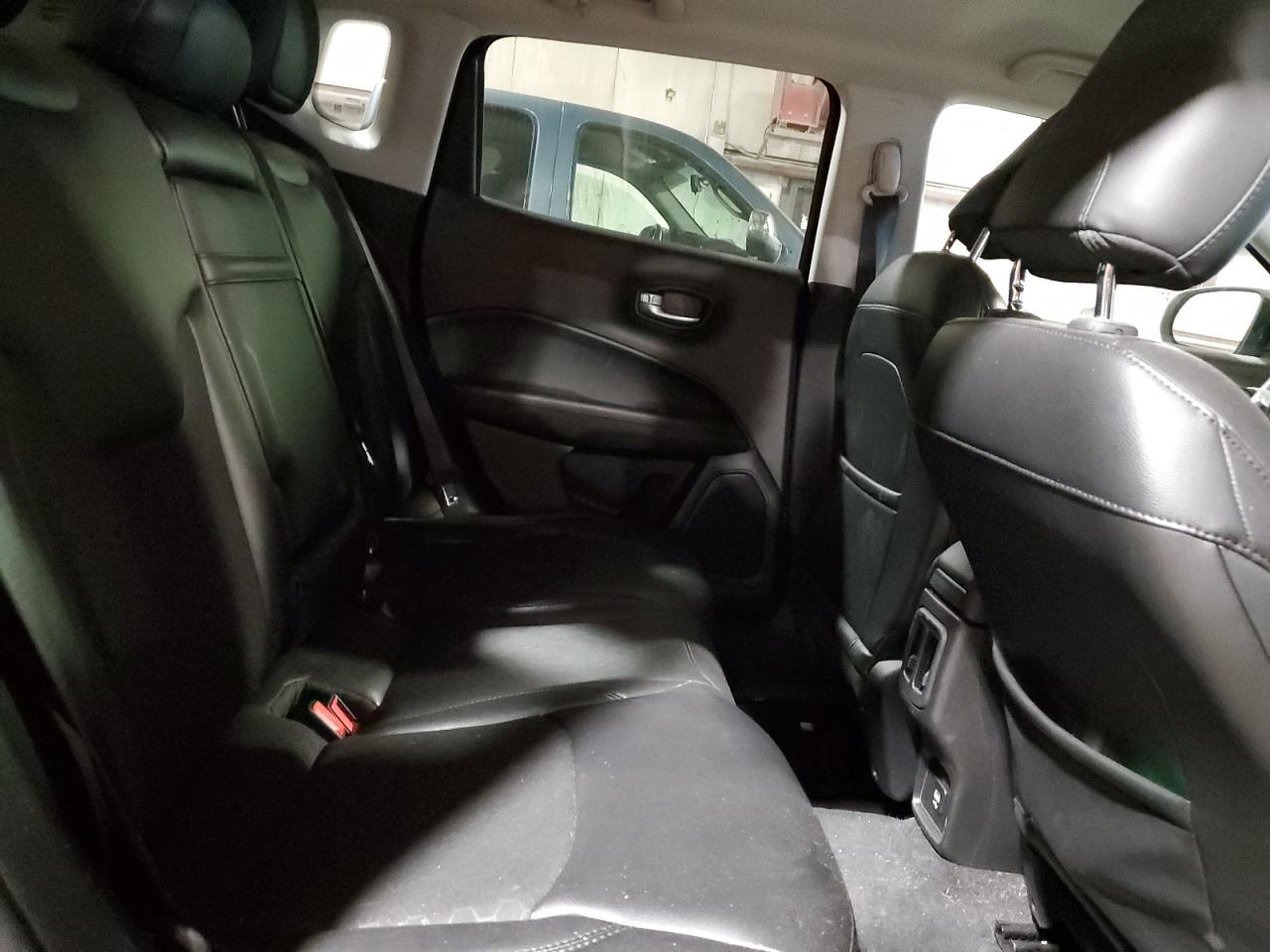 JEEP COMPASS LATITUDE