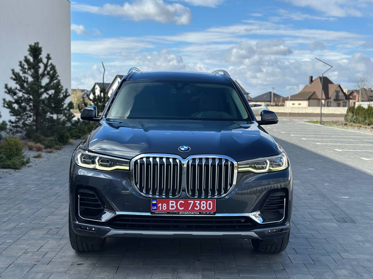 2020 BMW X7 40i