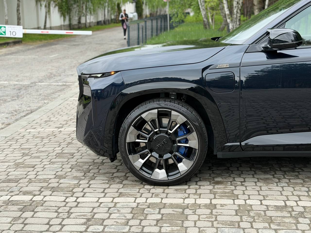 2023 BMW XM