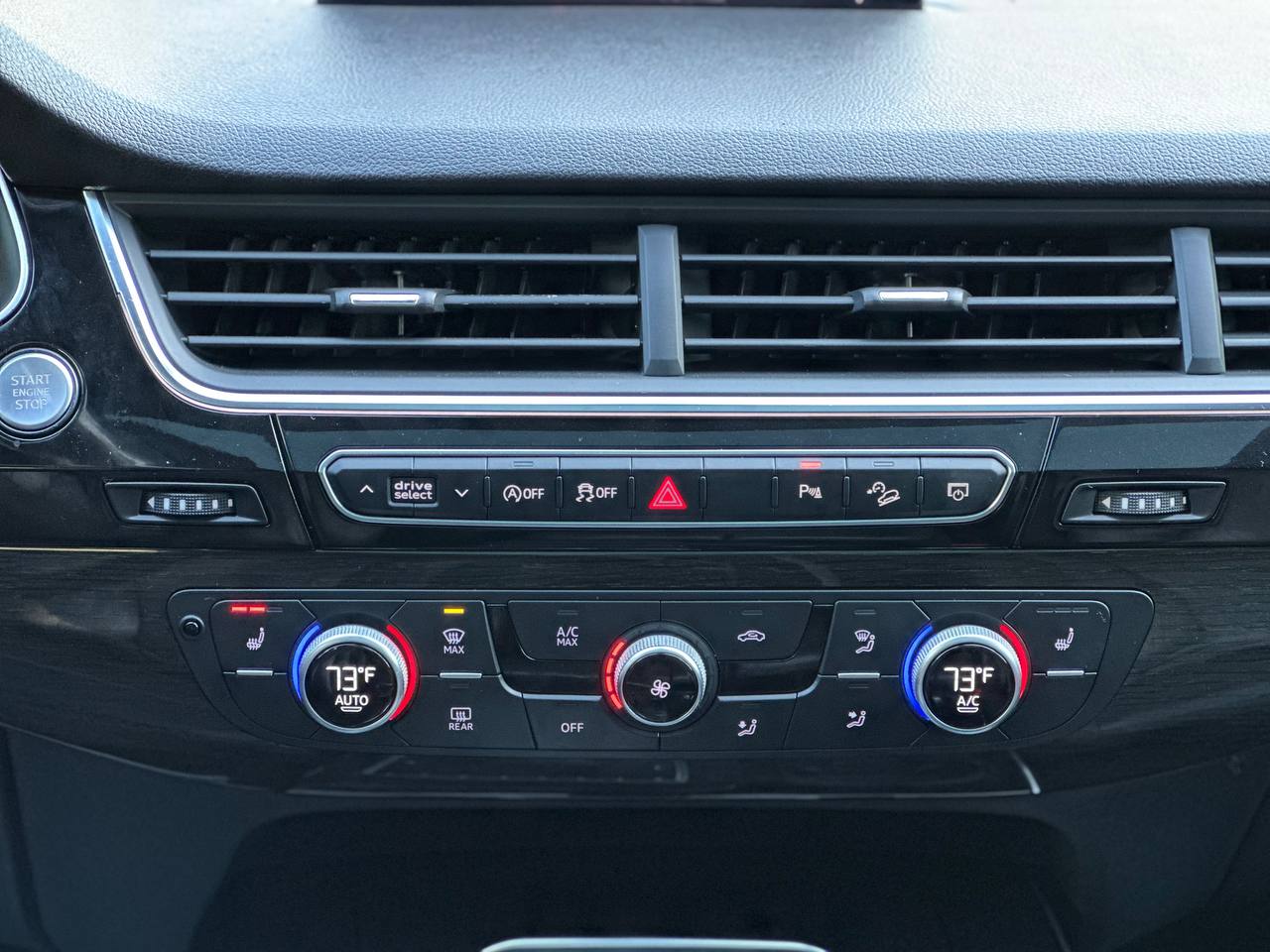 AUDI Q7 PREMIUM PLUS