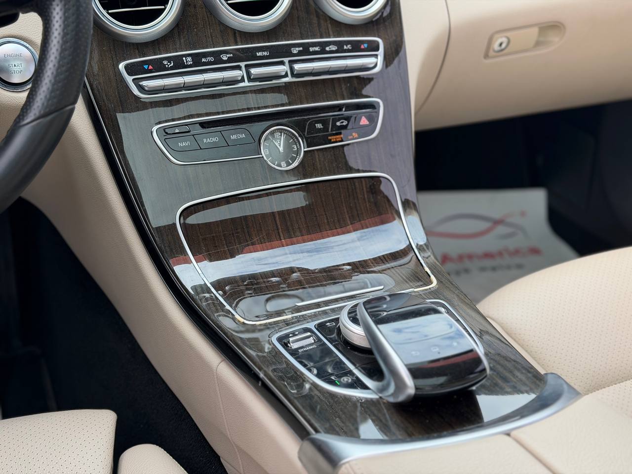 MERCEDES-BENZ C 300