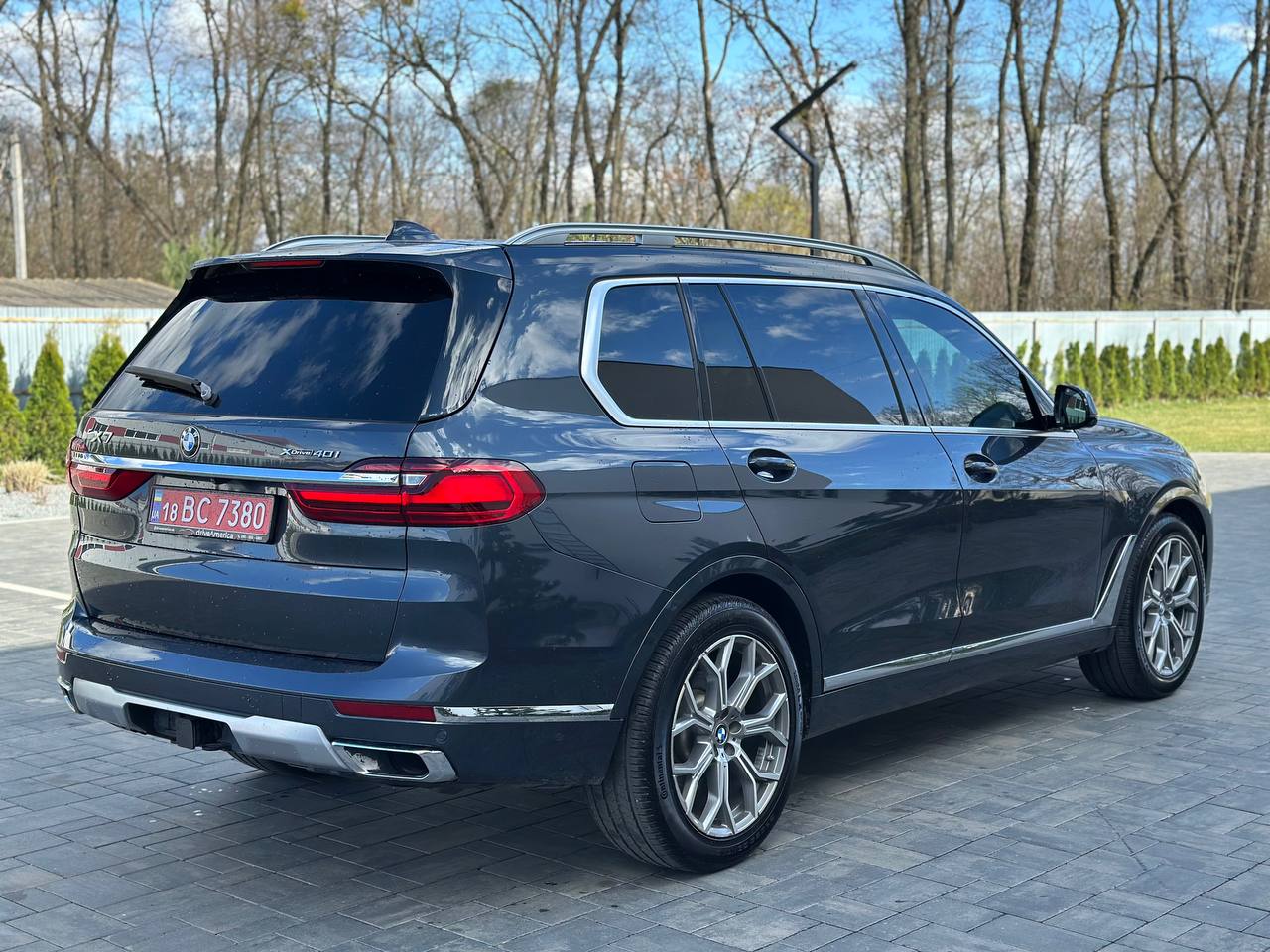 2020 BMW X7 40i