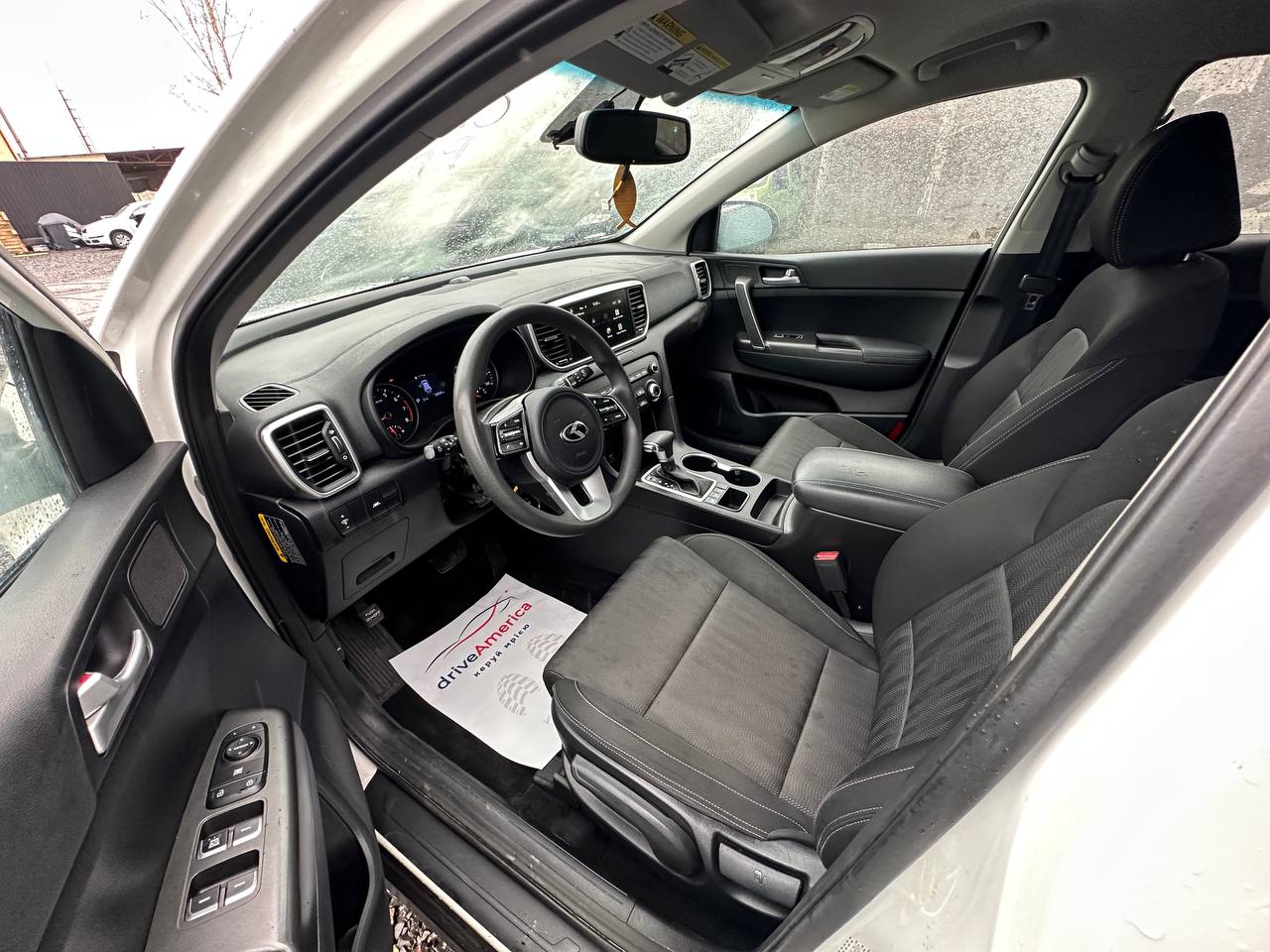 2022 KIA SPORTAGE LX