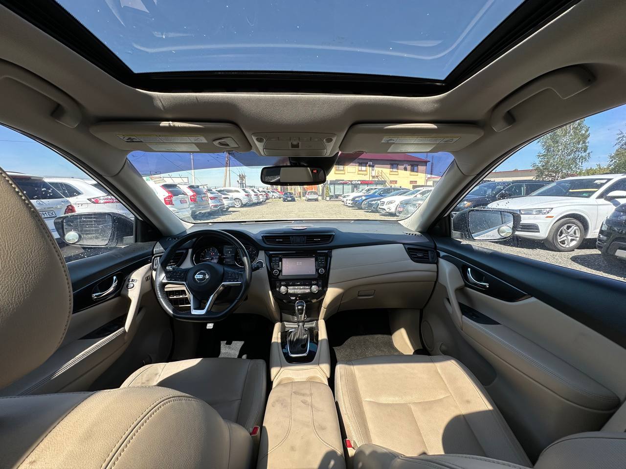 2017 NISSAN ROGUE SL