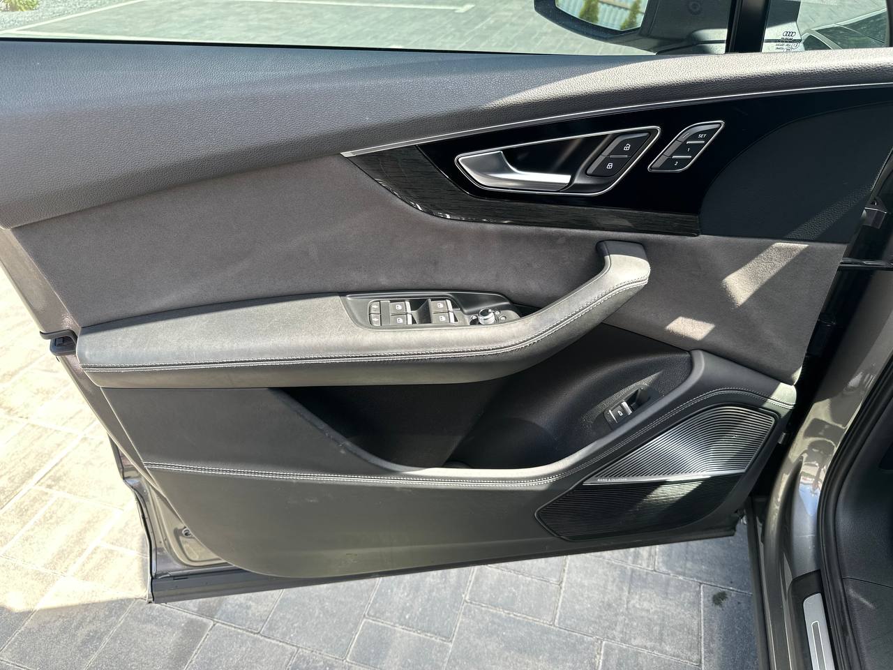 2017 AUDI Q7 PRESTIGE (ПНЕВМА)