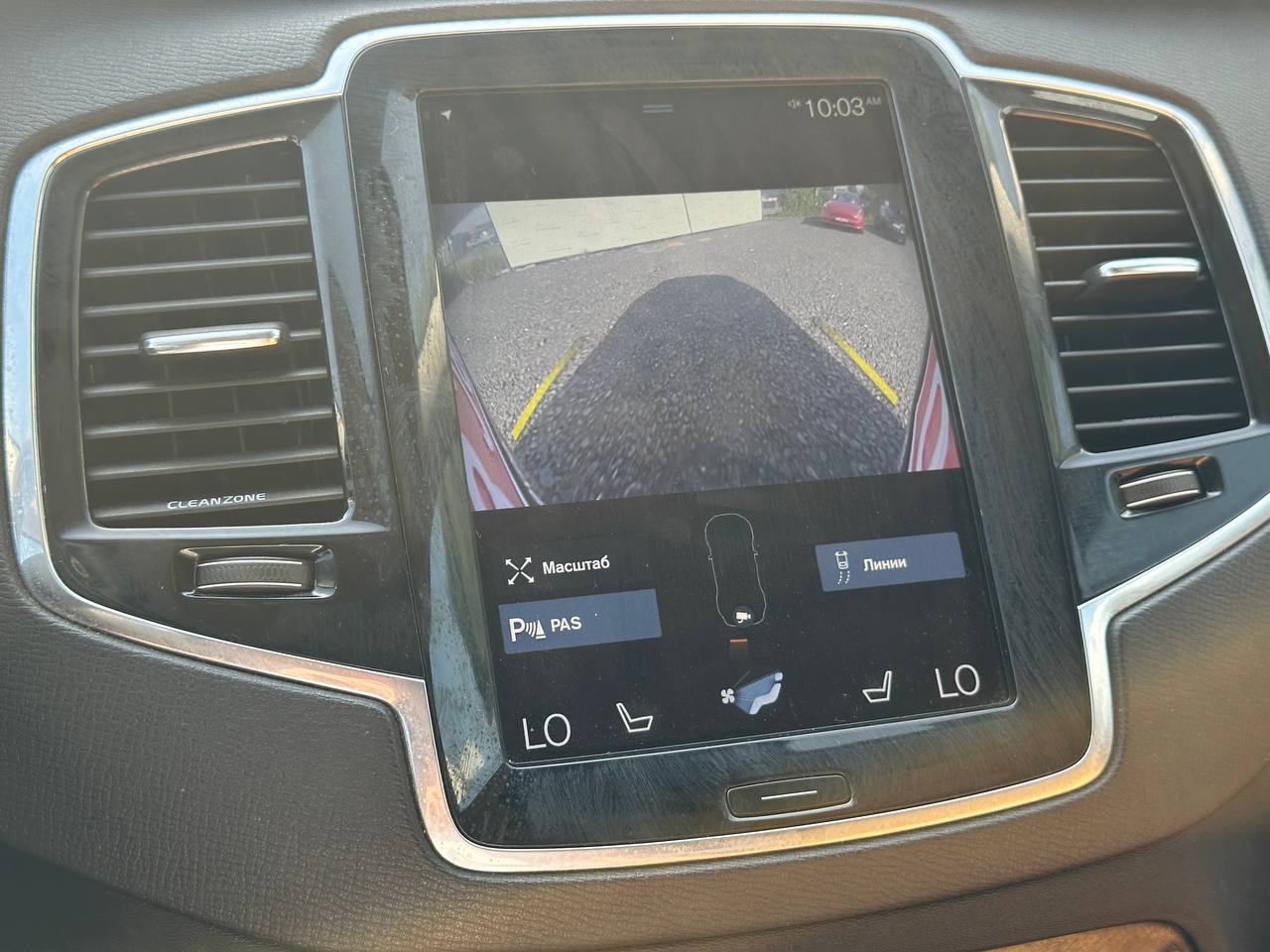 2016 VOLVO XC90 T6 MOMENTUM